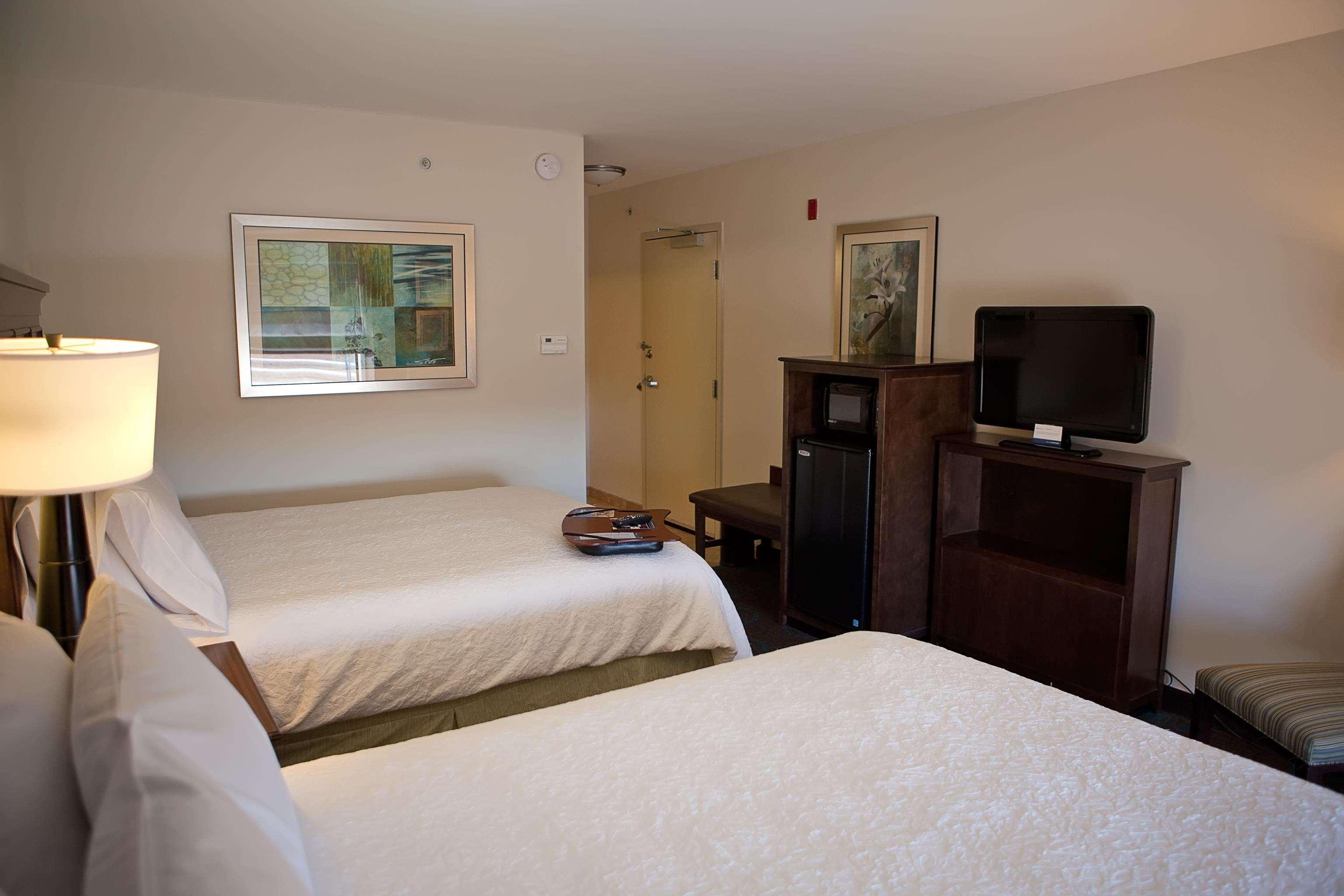 Hampton Inn Colby Buitenkant foto